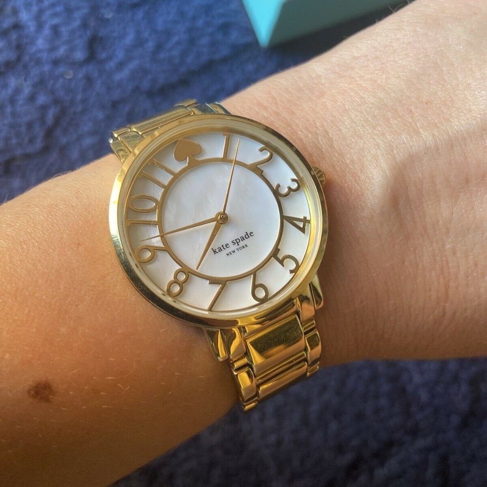Classy Kate Spade Watch!!